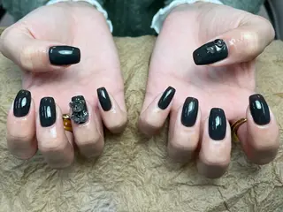 ネイル ToliyDeliy Nail Salonのネイルデザイン