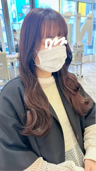 ロング カラー 小顔レイヤー/ ベージュ🤍Rieのヘアスタイル