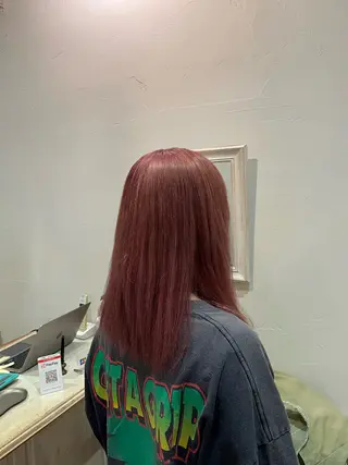 セミロング 石澤 萌茄のヘアスタイル