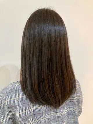 セミロング 品田 真里のヘアスタイル