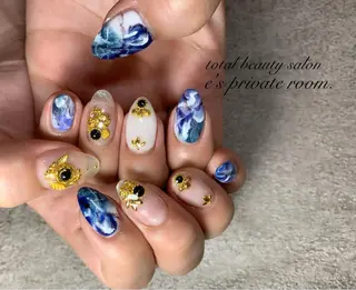 ネイル LAVISH nail salonのネイルデザイン