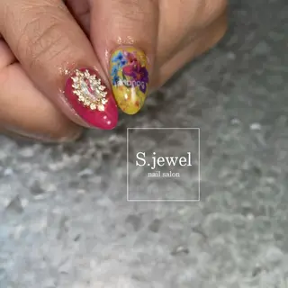 ネイル S. JEWELのネイルデザイン