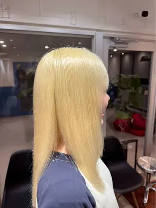 セミロング 🌈カラー ⋆˚ʚɞにいな🌈のヘアスタイル