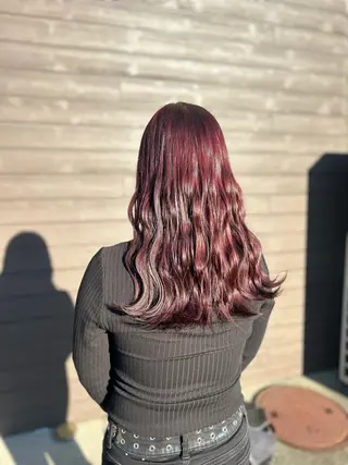 ロング カラー ヘアアレンジ 🤍 minaのヘアスタイル