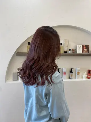 セミロング 西元 亜由美のヘアスタイル