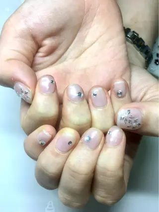 ネイル 新宿ネイルサロン ジェミディローサのネイルデザイン