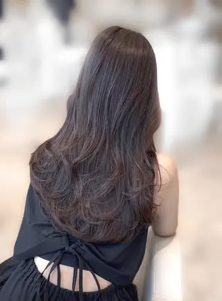 セミロング 縮毛矯正 特化生田のヘアスタイル