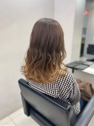 セミロング カラー opus 店長大和 レイヤー/赤み消しのヘアスタイル