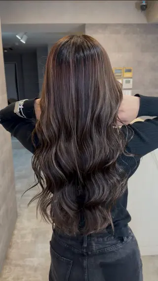 セミロング カラー 💎夏葵 ハイライト /デザイン指名No1のヘアスタイル