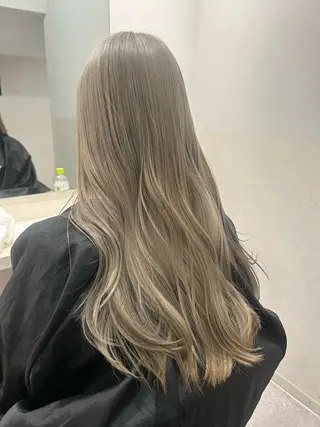 セミロング カラー 🤍垢抜け♡透明感 カラーmoeka🤍のヘアスタイル