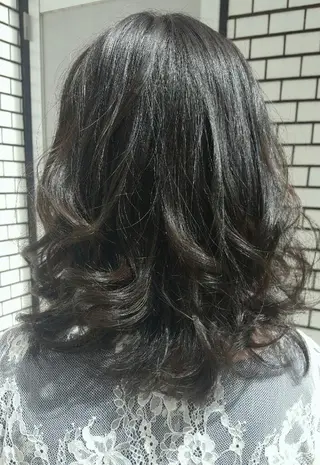ミディアム カラー ヘアアレンジ 秋山 幸太のヘアスタイル