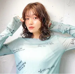 ミディアム パーマ ウルフ🦋顔まわり ❤︎ ͛MEIのヘアスタイル