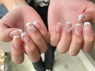 ショート ネイル ✴︎ Delightのネイルデザイン