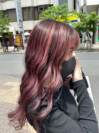 ロング カラー 個性派ネイル 🌼 ハルカ ♡の眉毛・アイブロウイメージ