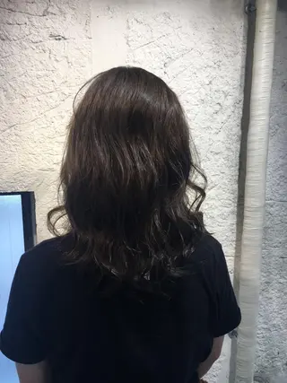 ミディアム カラー ✨艶髪✨透明感✨ 山内大樹のヘアスタイル
