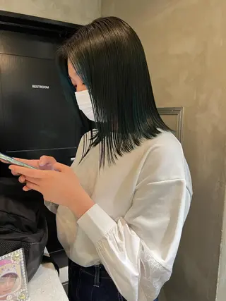 ミディアム カラー アンニュイヘア🪽 ayumiのヘアスタイル