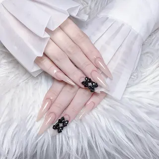 ネイル 🍭Yun nail hyejin🌸のネイルデザイン