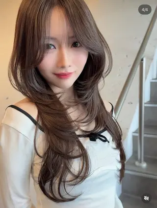 ロング 【大宮】一日限定 ハイレイヤーカットのヘアスタイル