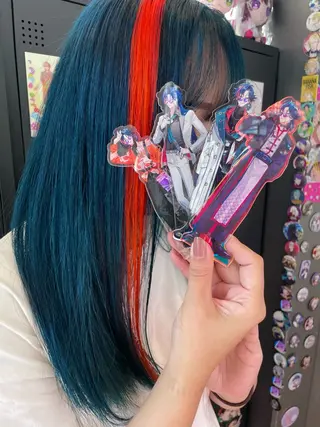 ロング カラー インナーカラー 推し ブリーチ  髪質改善のヘアスタイル