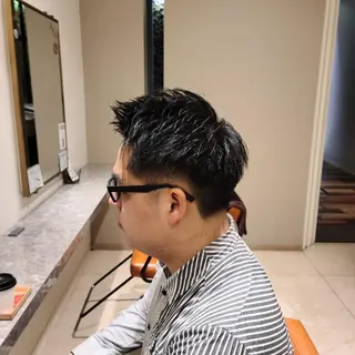 ショート メンズ 中井 啓悟のヘアスタイル