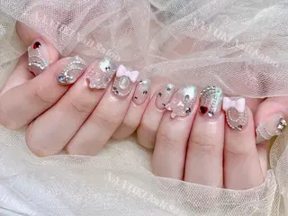 ネイル Queenie 🦋のネイルデザイン