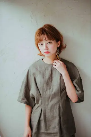 カラー 小島 智子のヘアスタイル