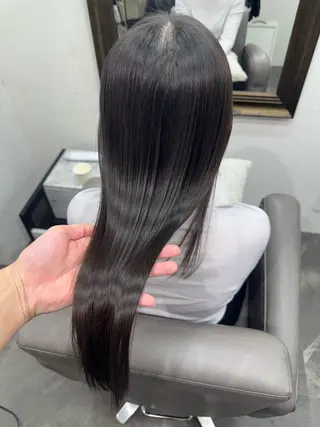 セミロング ✨髪質改善美髪×🩵 艶透明感カラータイガのヘアスタイル