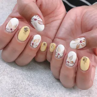 ネイル ナナイチゼロ I.Naoのネイルデザイン