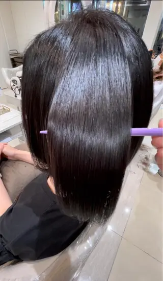 ショート レイヤー×ハイライト 🌷RINA🌷のヘアスタイル