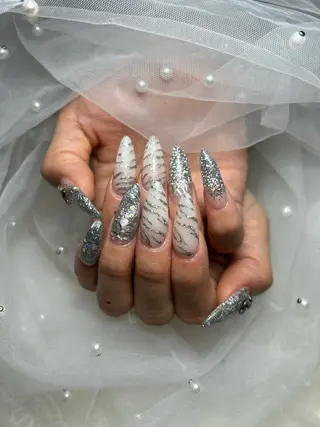 ネイル ✴︎ Delightのネイルデザイン