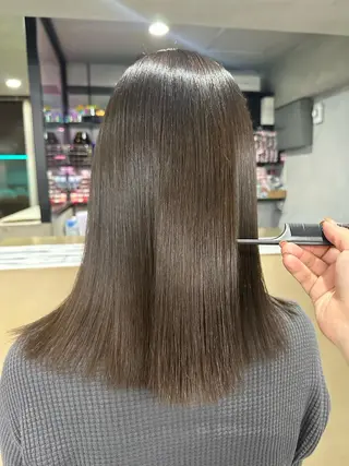 ロング 原田 朱里のヘアスタイル