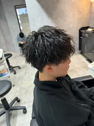 ショート パーマ メンズ ツイストスパイラル/ メンズ特化/中川誠也のヘアスタイル