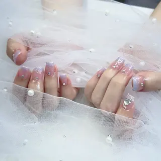 ネイル パーツ全部¥110 サロンミミのネイルデザイン