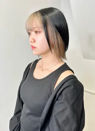 カラー 韓国レイヤ ー支持No.1renのヘアスタイル