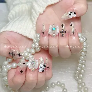 ネイル 🩷 Mio 🩷のネイルデザイン