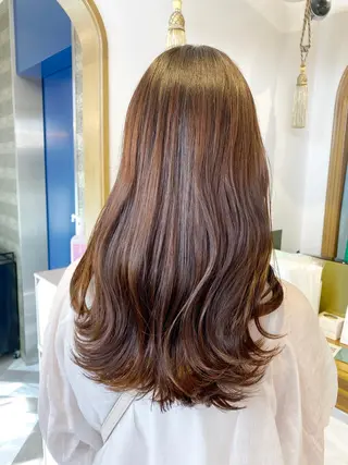 ロング レイヤーカット /透明感カラー西田のヘアスタイル