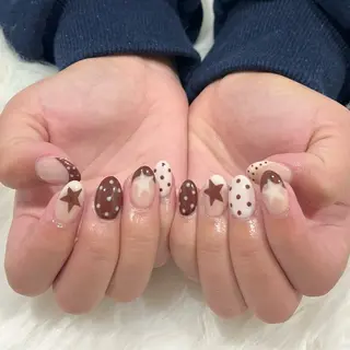 ネイル 横浜Nailist 𝜗𝜚春菜のネイルデザイン