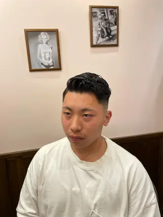 ミディアム カラー パーマ メンズ カット指名No1漆原 聡のヘアスタイル