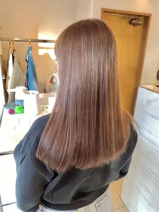 カラー 森 桃菜のヘアスタイル