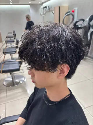 ミディアム パーマ メンズ メンズ支持率エリア No.1/keitaのヘアスタイル