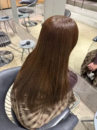 ロング カラー 須藤 優真 切りっぱなしボブのヘアスタイル