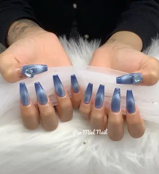 ミディアム momo 長さだしのネイルデザイン