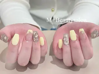ネイル M+  Beauty Salonのネイルデザイン