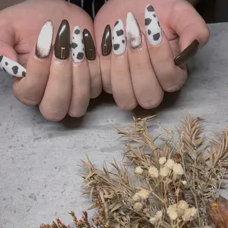 ネイル 兼田 朋子のネイルデザイン