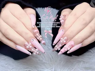 セミロング Linanail Nambaのマツエク・マツパデザイン