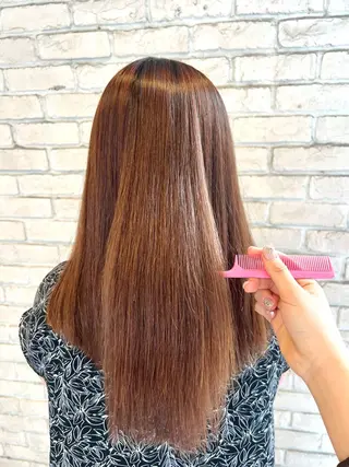 セミロング 髪質改善🫧艶カラー ✨エクステ🎀しゅりのヘアスタイル