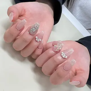 ネイル Lumiereva nail salonのネイルデザイン