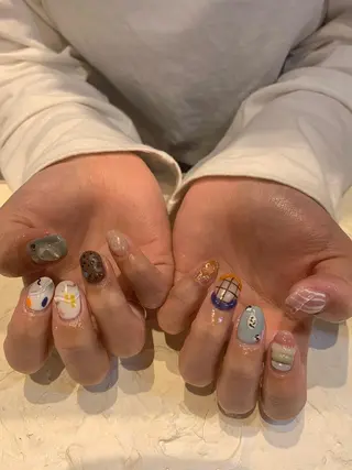 ネイル マキノ ユイのネイルデザイン