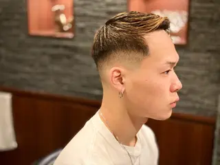 ショート パーマ メンズ 竹林 烈のヘアスタイル