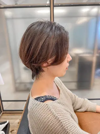 ショート シノハラ ガクト ショート/白髪ぼかしのヘアスタイル